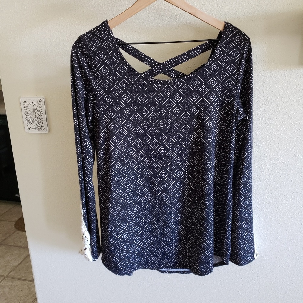 Maurices-top